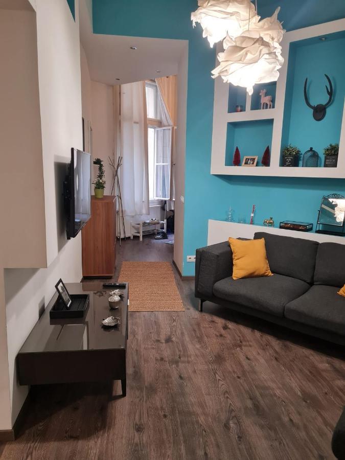 Turquoise Lofts Apartment Budapest Luaran gambar