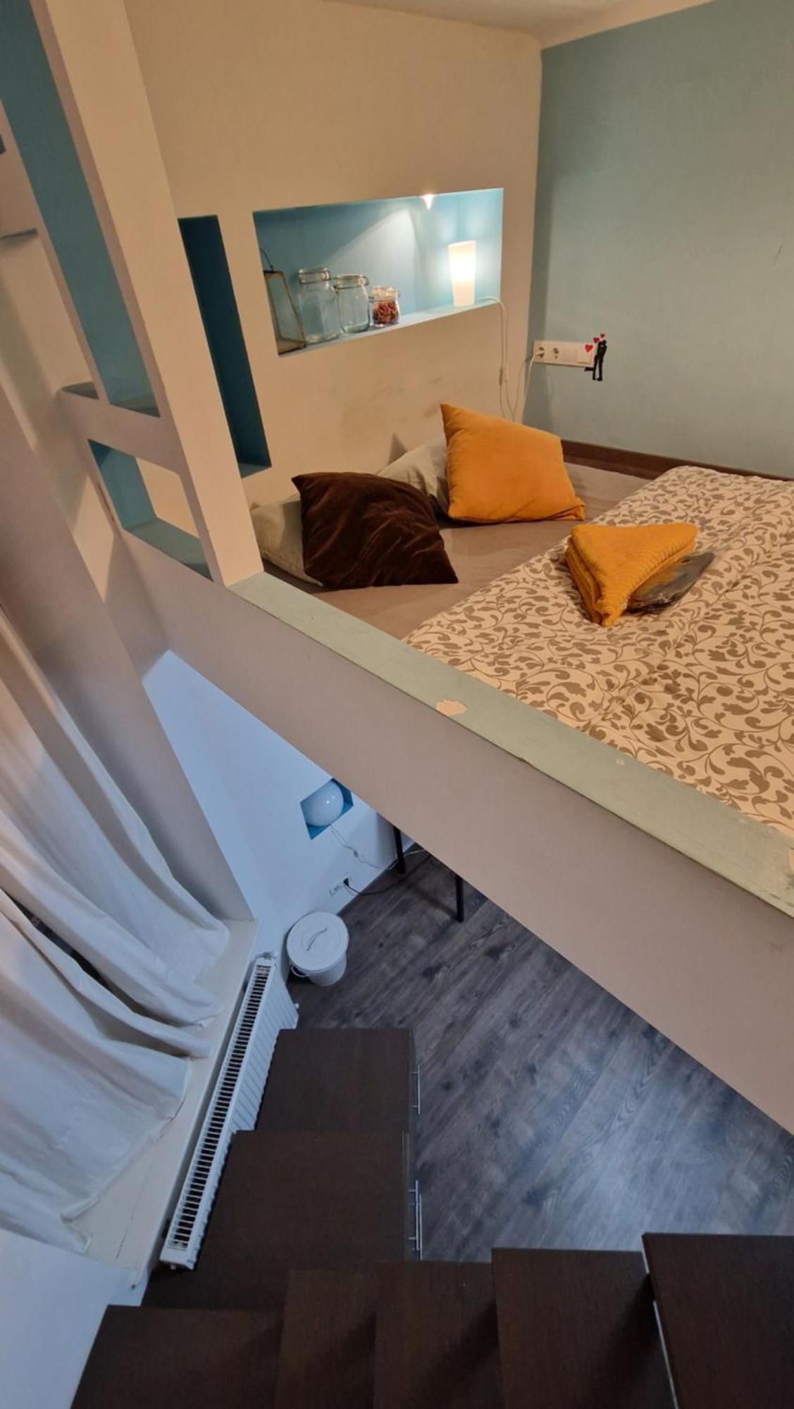 Turquoise Lofts Apartment Budapest Luaran gambar