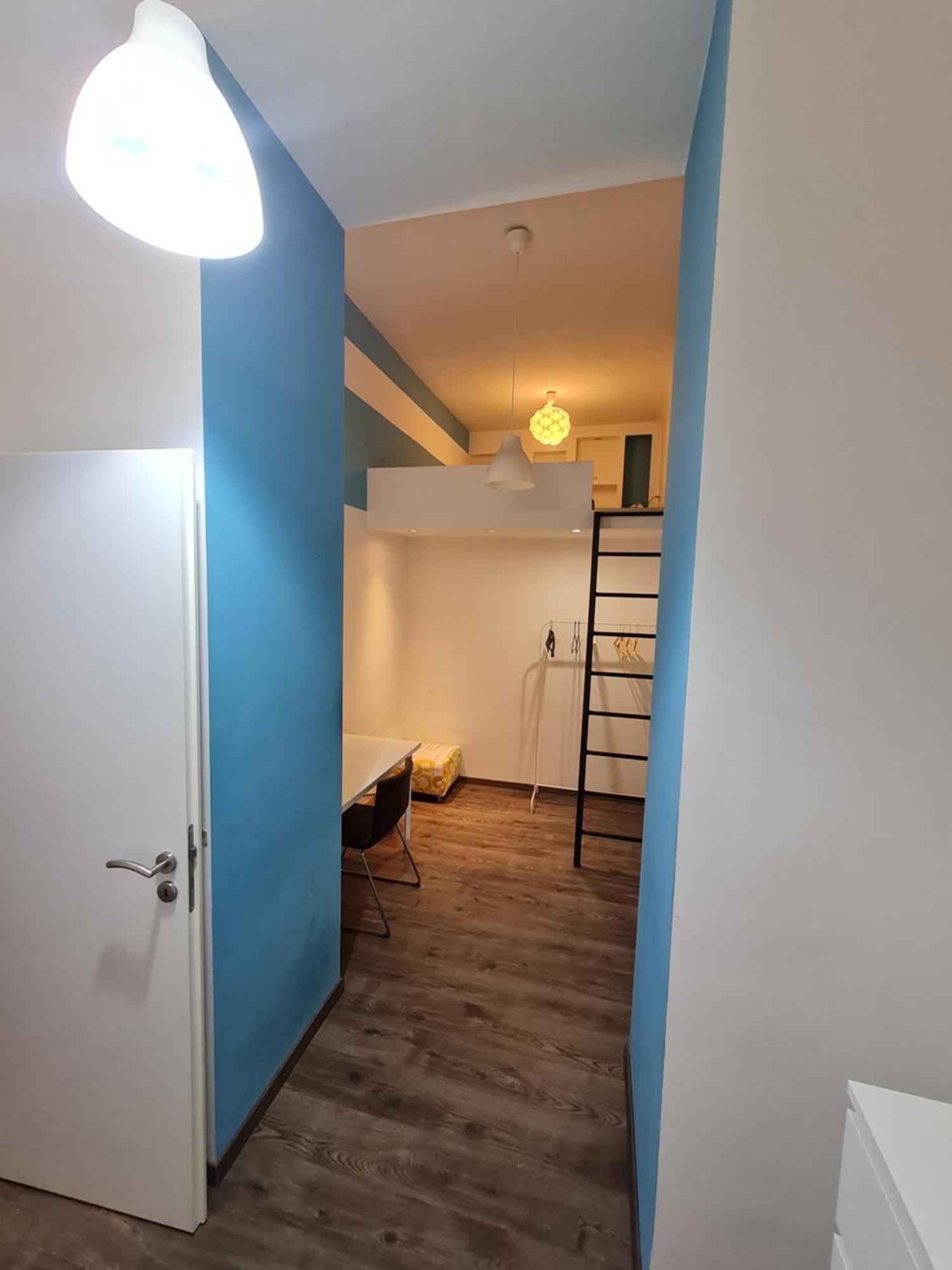Turquoise Lofts Apartment Budapest Bilik gambar